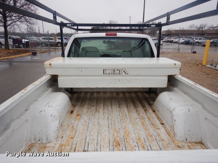 image for item GE9207 1998 Chevrolet S10 pickup truck