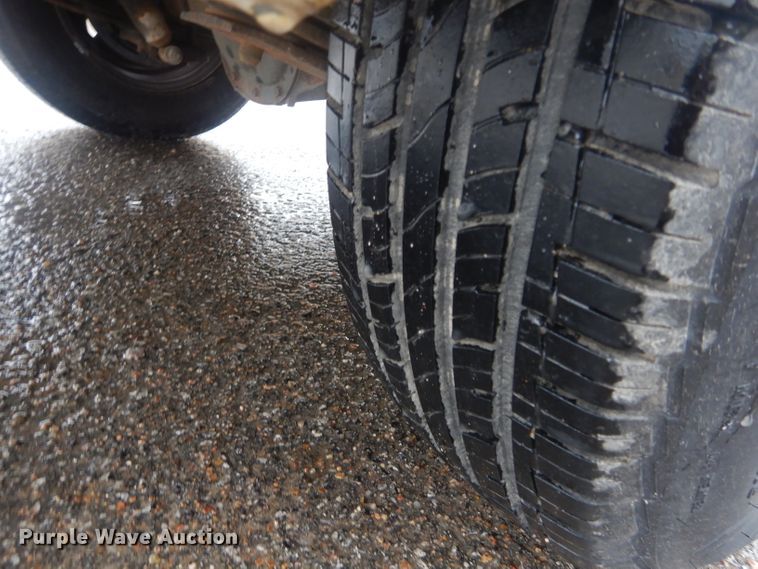 image for item GE9207 1998 Chevrolet S10 pickup truck