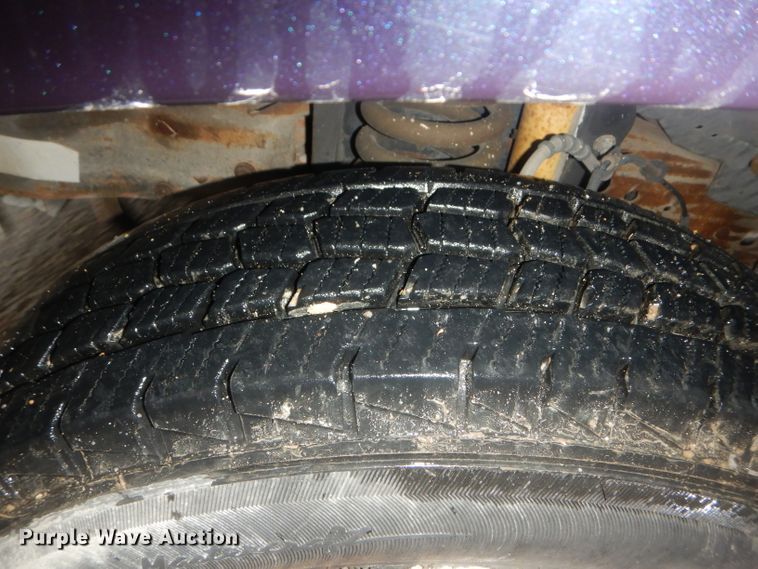 image for item GE9208 2000 Ford F350 Super Duty SuperCab pickup truck