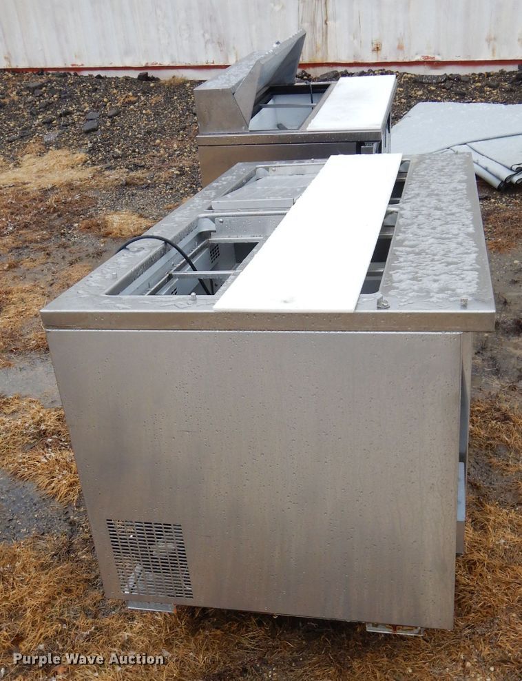 image for item GE9215 (2) food preparation stations