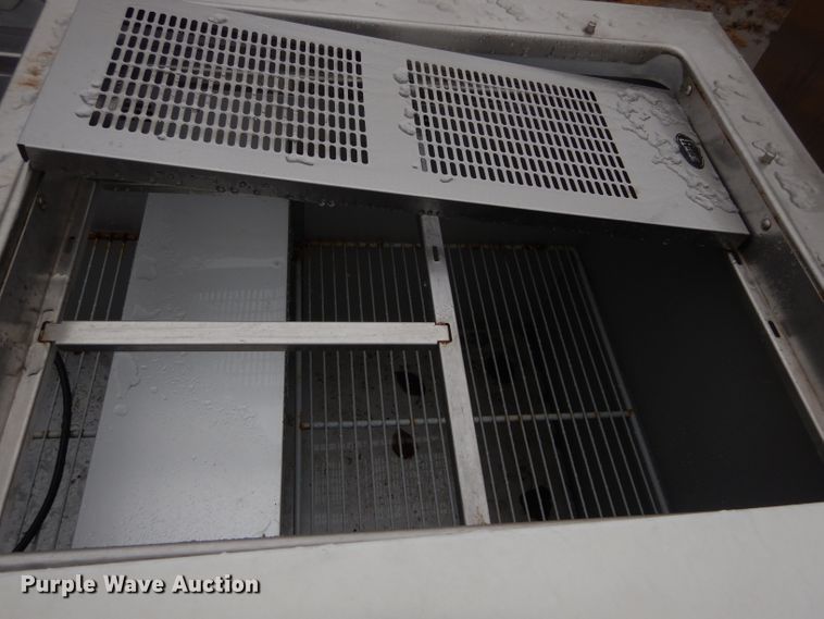 image for item GE9215 (2) food preparation stations