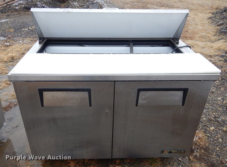 image for item GE9215 (2) food preparation stations