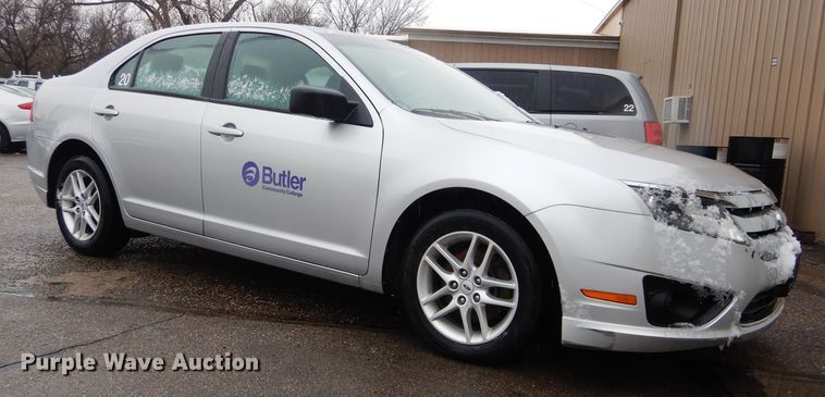 image for item GE9218 2012 Ford Fusion