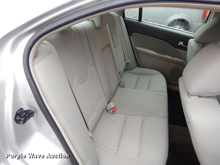 image for item GE9218 2012 Ford Fusion