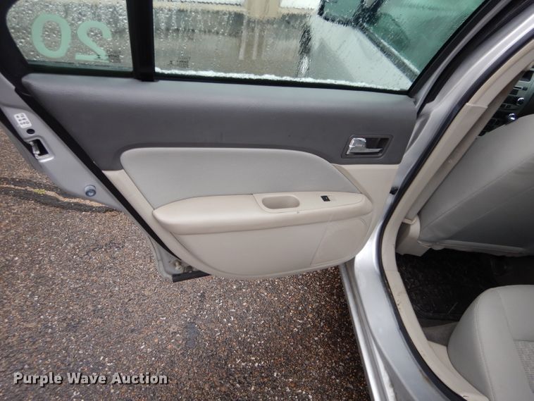 image for item GE9218 2012 Ford Fusion