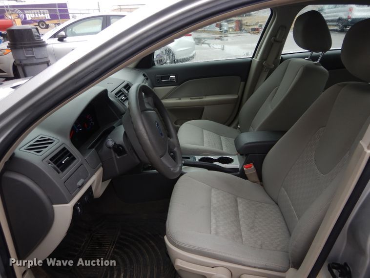 image for item GE9219 2012 Ford Fusion