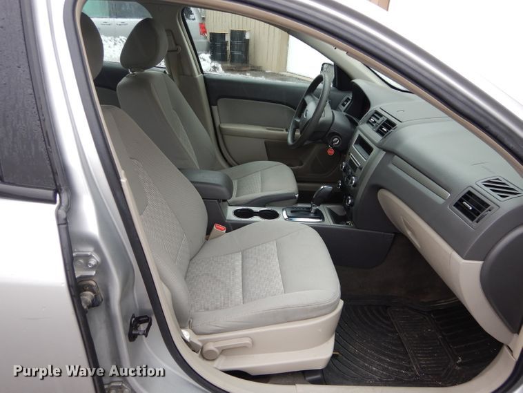 image for item GE9219 2012 Ford Fusion