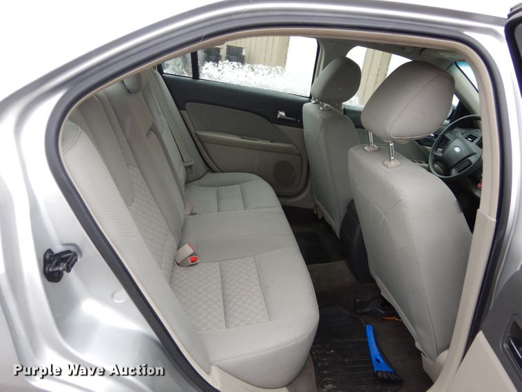 image for item GE9219 2012 Ford Fusion