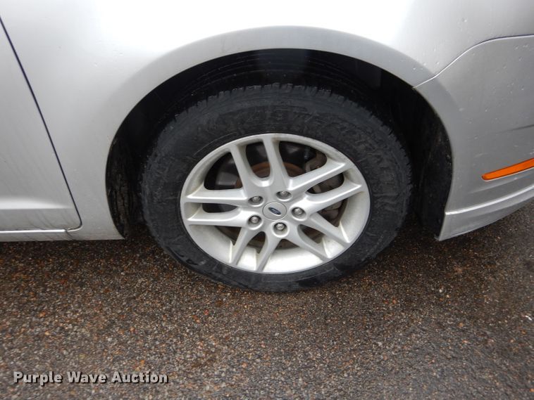 image for item GE9219 2012 Ford Fusion