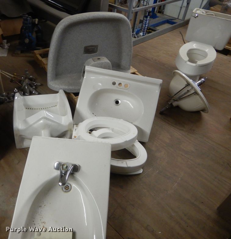 image for item GE9223 Bathroom fixtures