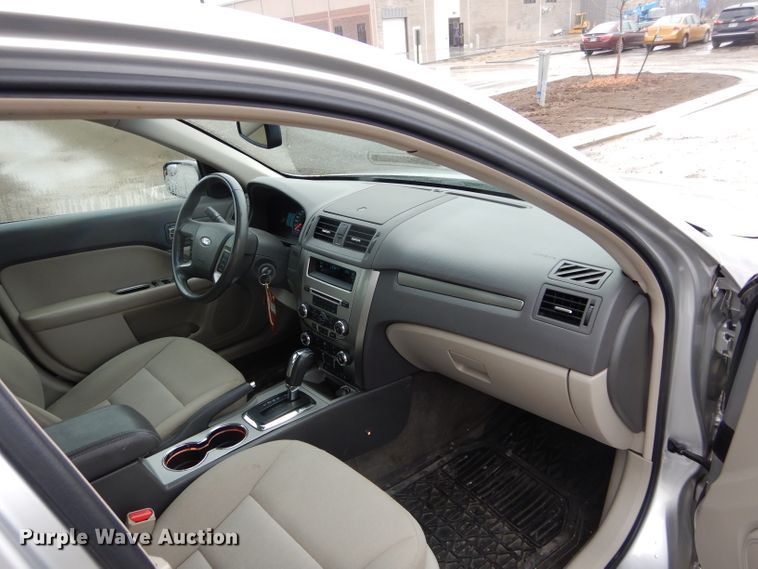 image for item GE9224 2012 Ford Fusion Hybrid