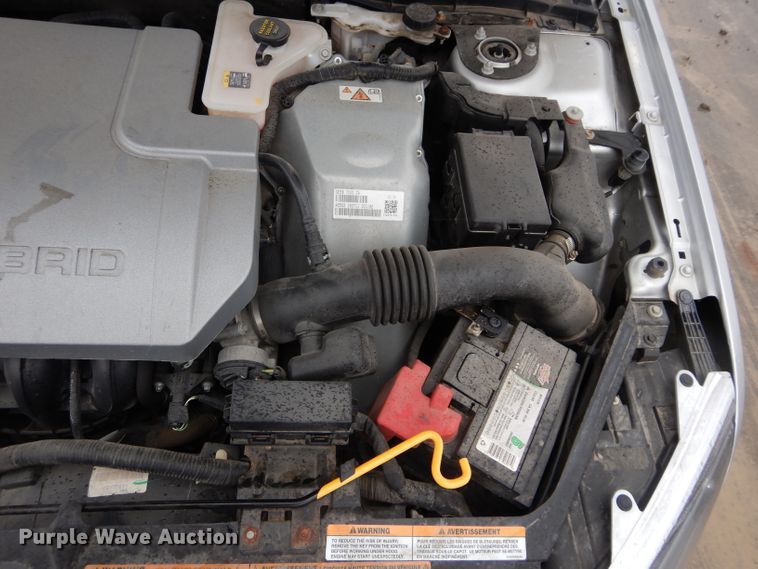 image for item GE9224 2012 Ford Fusion Hybrid