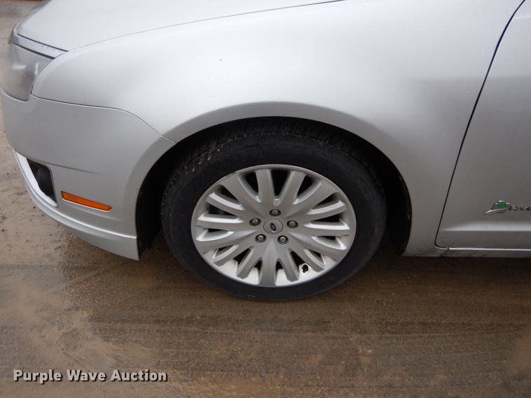 image for item GE9224 2012 Ford Fusion Hybrid