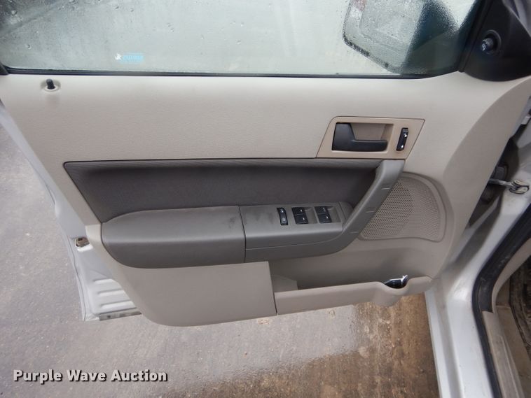 image for item GE9225 2009 Ford Focus