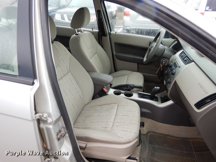 image for item GE9225 2009 Ford Focus