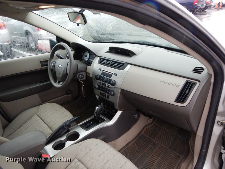 image for item GE9225 2009 Ford Focus