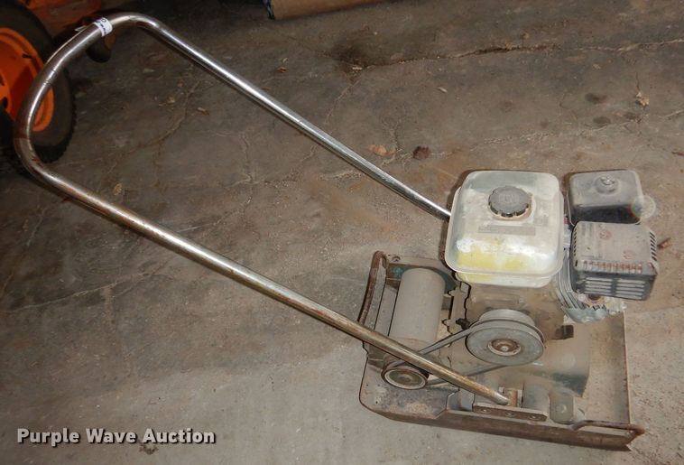 image for item GE9228 Bartel 818241 plate compactor