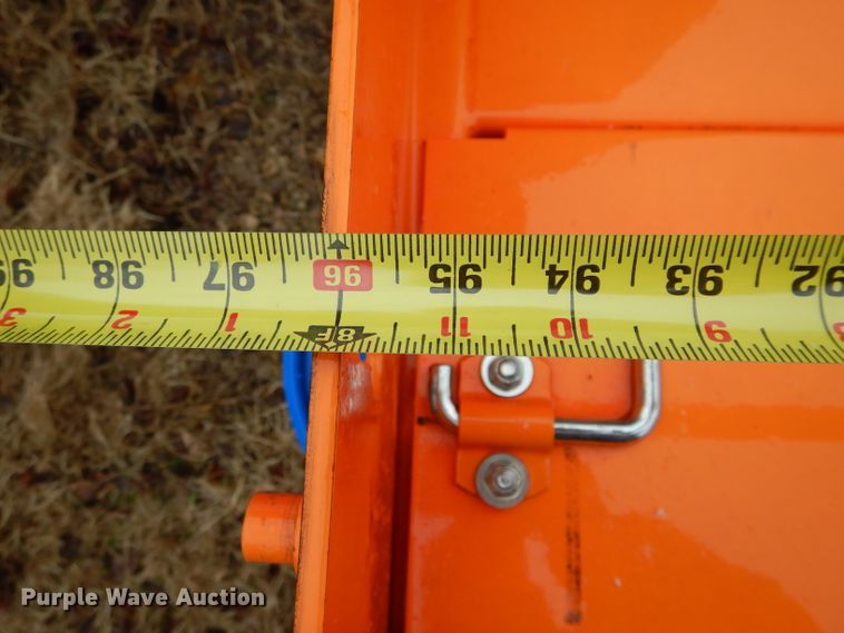 image for item GE9232 Buyers tailgate spreader