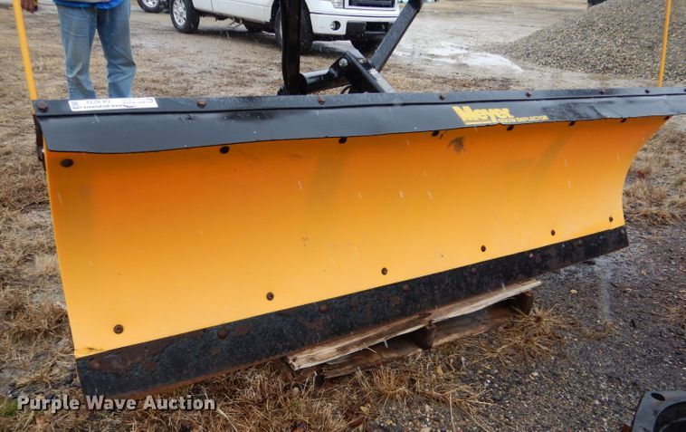 image for item GE9233 Meyer 90"W snow plow