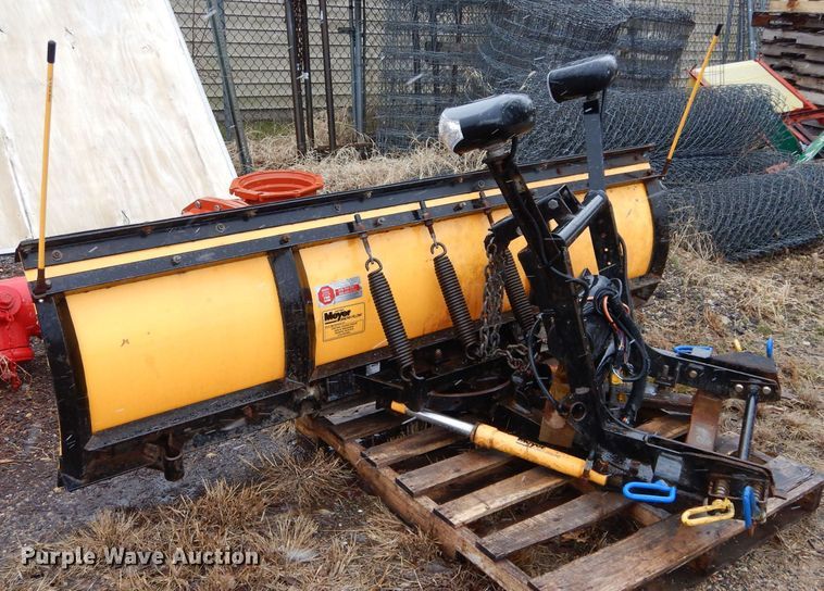 image for item GE9233 Meyer 90"W snow plow
