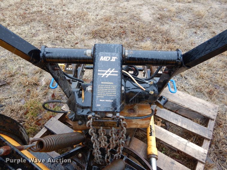 image for item GE9233 Meyer 90"W snow plow