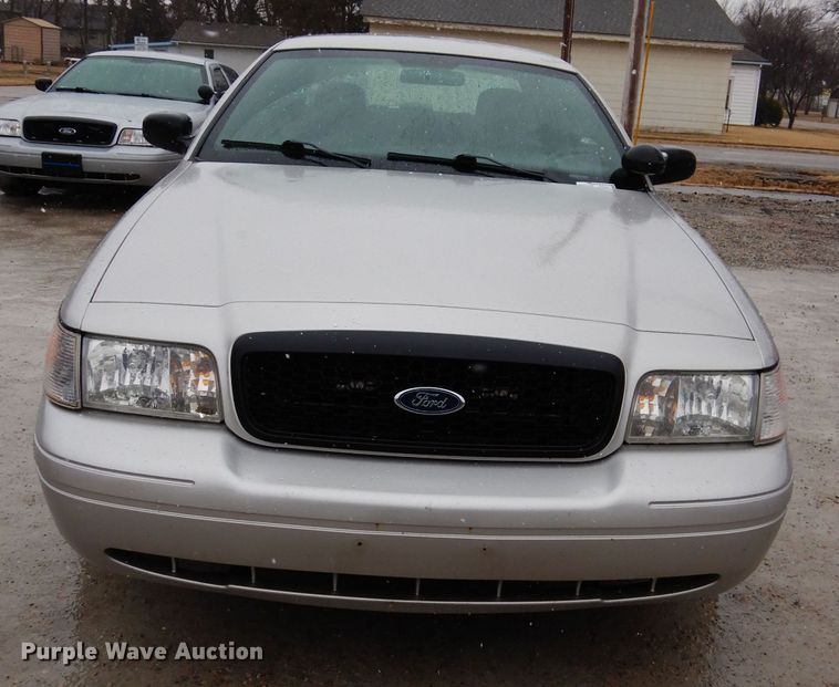 image for item GE9235 2009 Ford Crown Victoria Police Interceptor