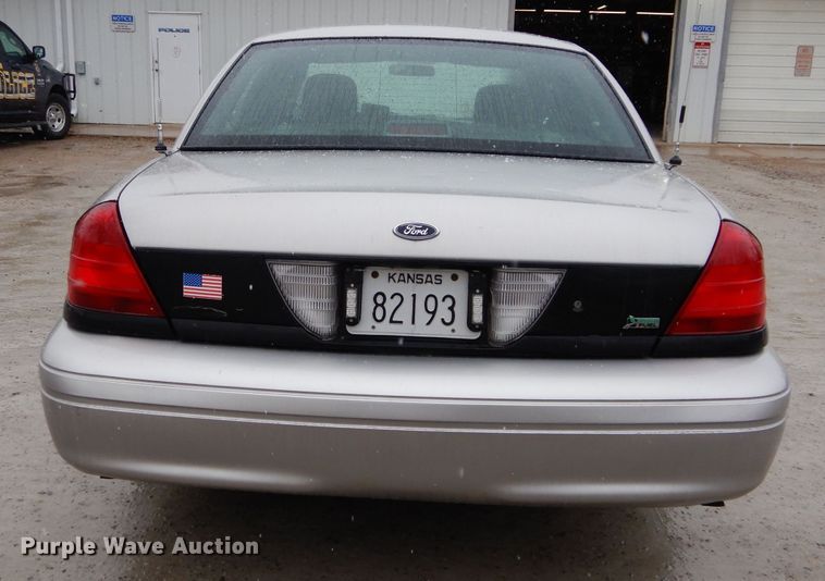 image for item GE9235 2009 Ford Crown Victoria Police Interceptor
