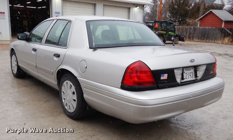 image for item GE9235 2009 Ford Crown Victoria Police Interceptor
