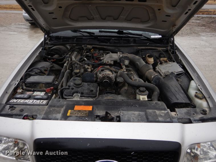 image for item GE9235 2009 Ford Crown Victoria Police Interceptor