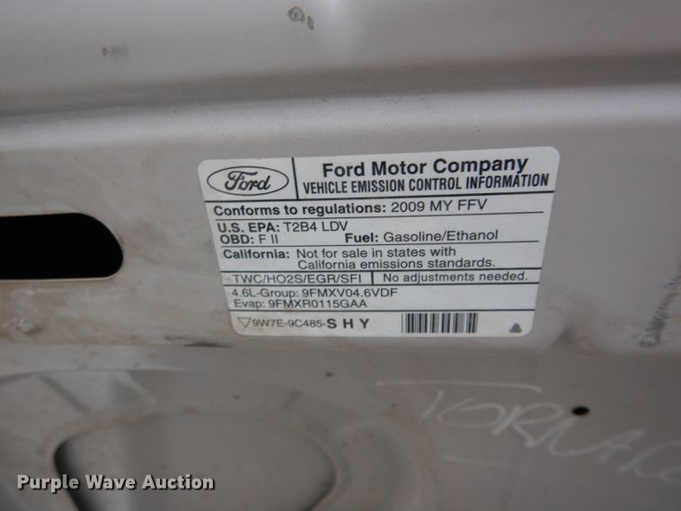 image for item GE9235 2009 Ford Crown Victoria Police Interceptor