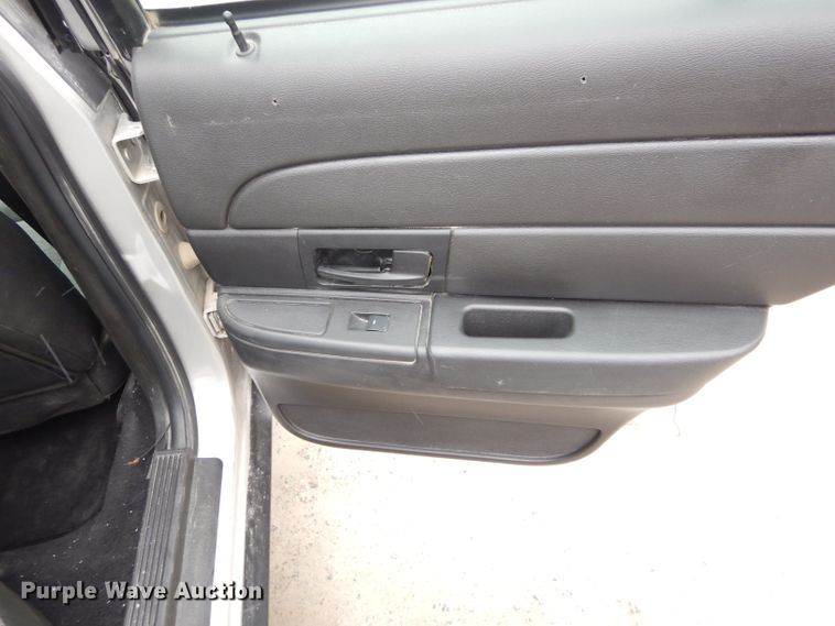 image for item GE9235 2009 Ford Crown Victoria Police Interceptor