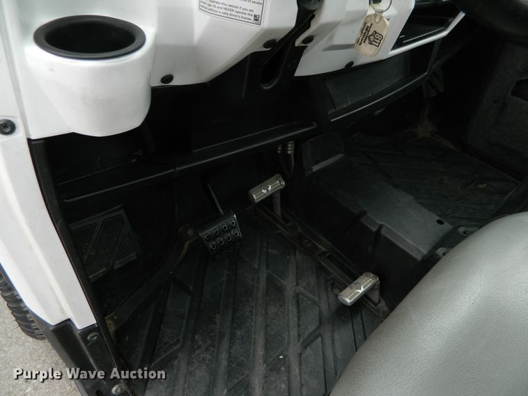 image for item GE9867 2014 Bobcat 3650DPKG1 utility vehicle