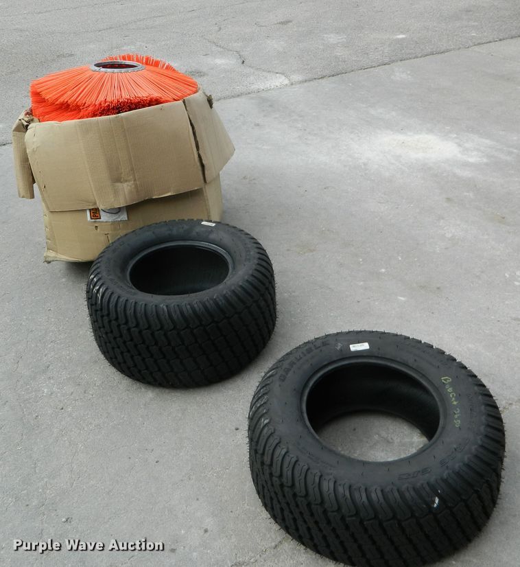 image for item GE9867 2014 Bobcat 3650DPKG1 utility vehicle