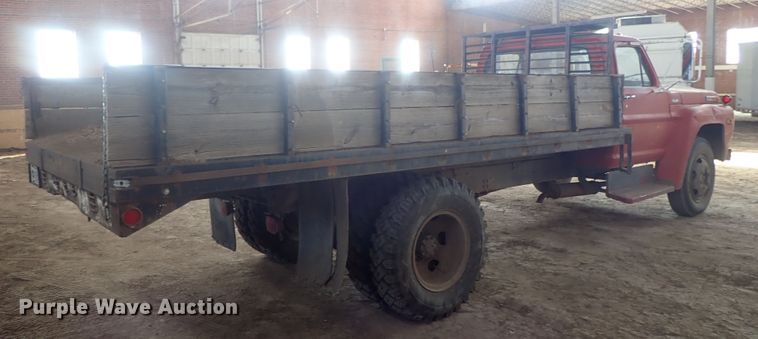 image for item GF9730 1969 Ford F600 grain truck
