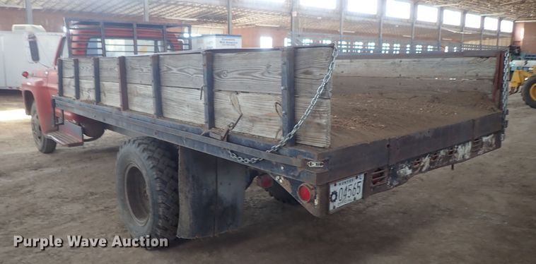 image for item GF9730 1969 Ford F600 grain truck