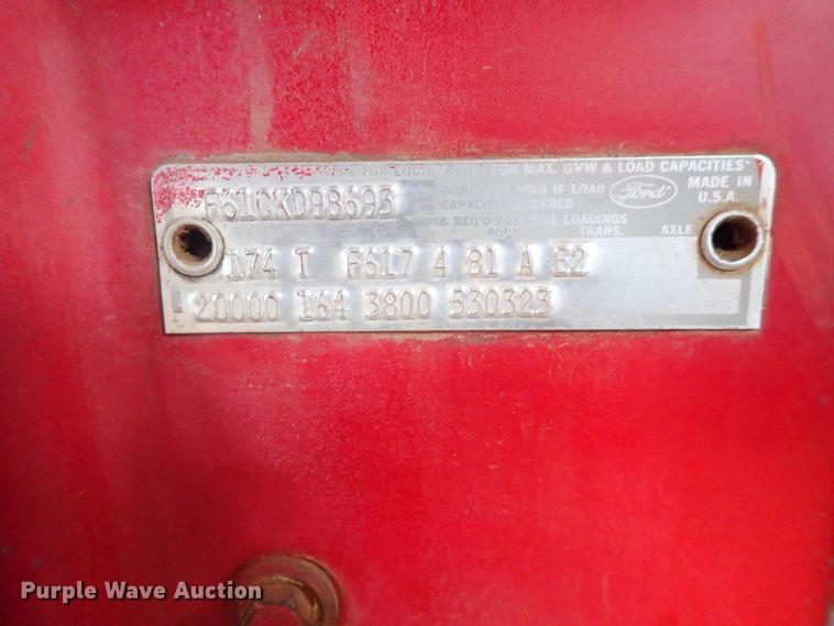 image for item GF9730 1969 Ford F600 grain truck