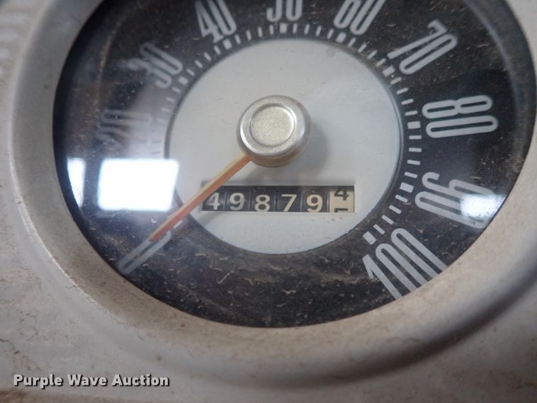 image for item GF9730 1969 Ford F600 grain truck