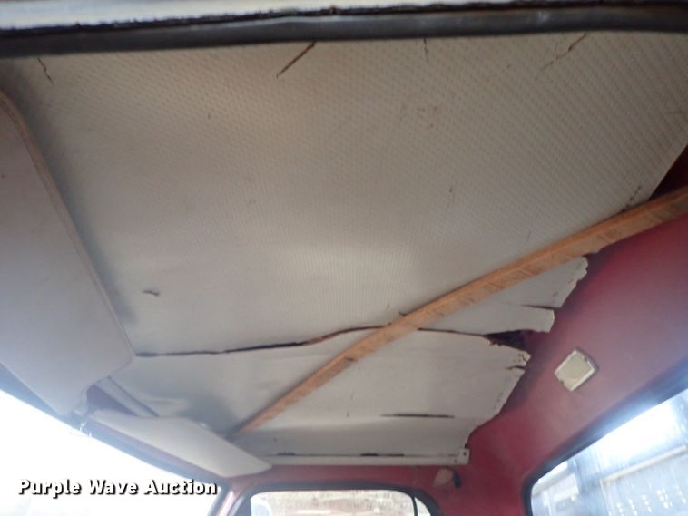 image for item GF9730 1969 Ford F600 grain truck