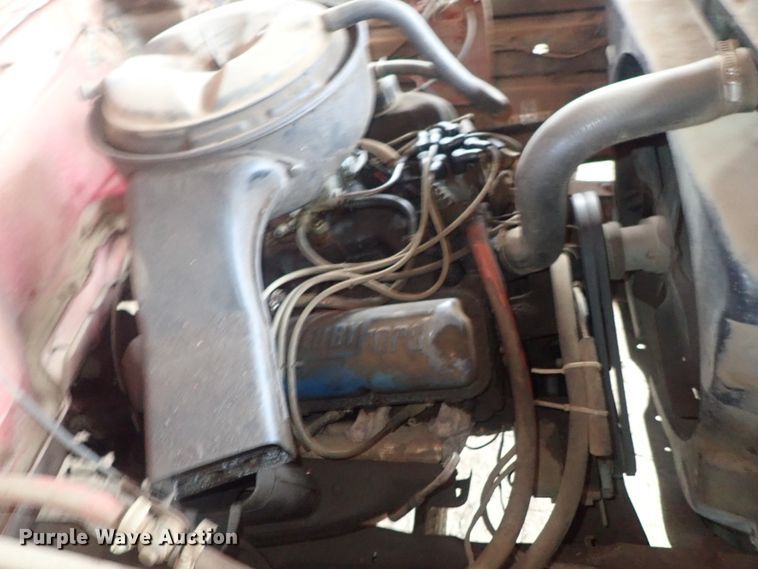 image for item GF9730 1969 Ford F600 grain truck