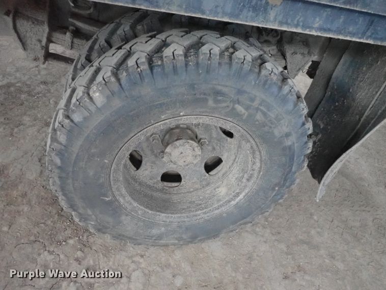 image for item GF9730 1969 Ford F600 grain truck