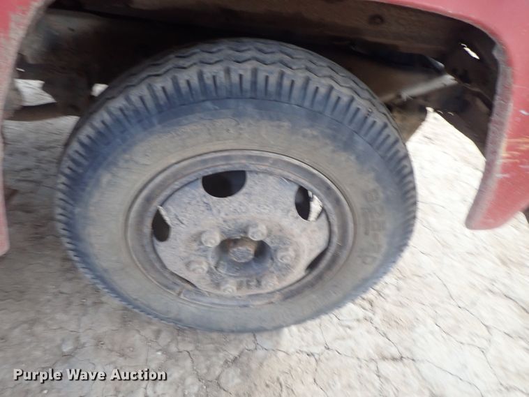 image for item GF9730 1969 Ford F600 grain truck