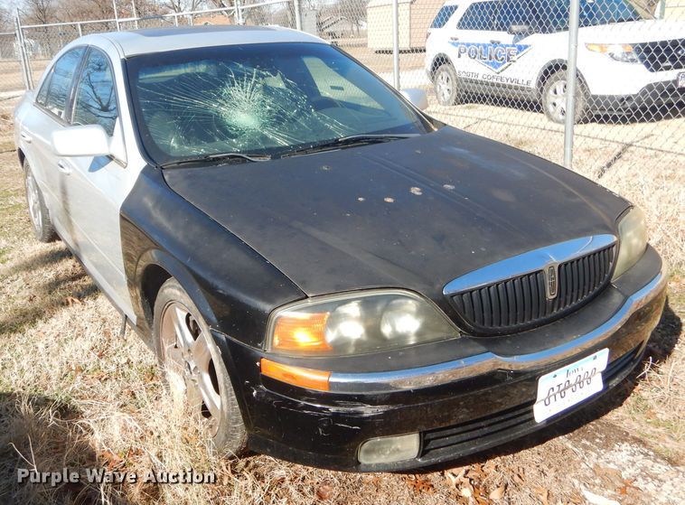 image for item GG9619 2001 Lincoln LS