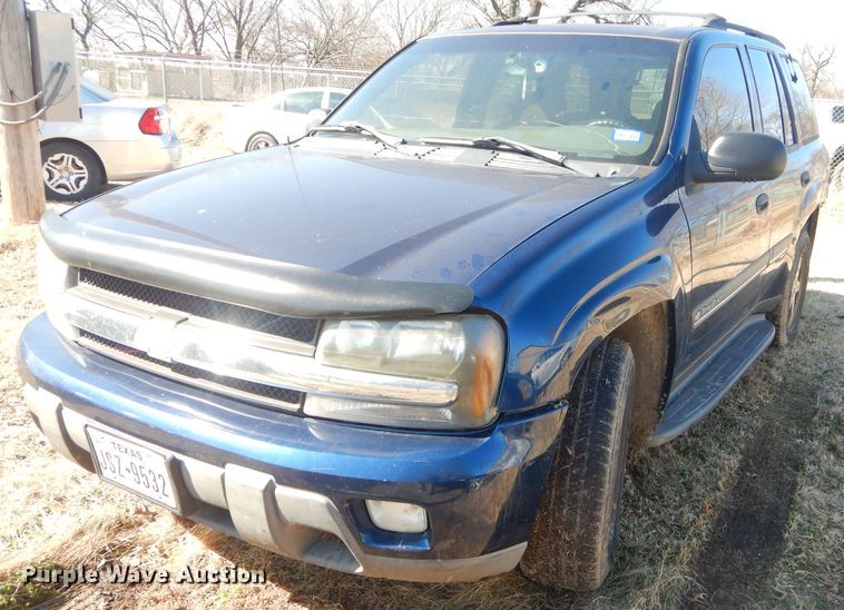 image for item GG9620 2002 Chevrolet TrailBlazer LT SUV