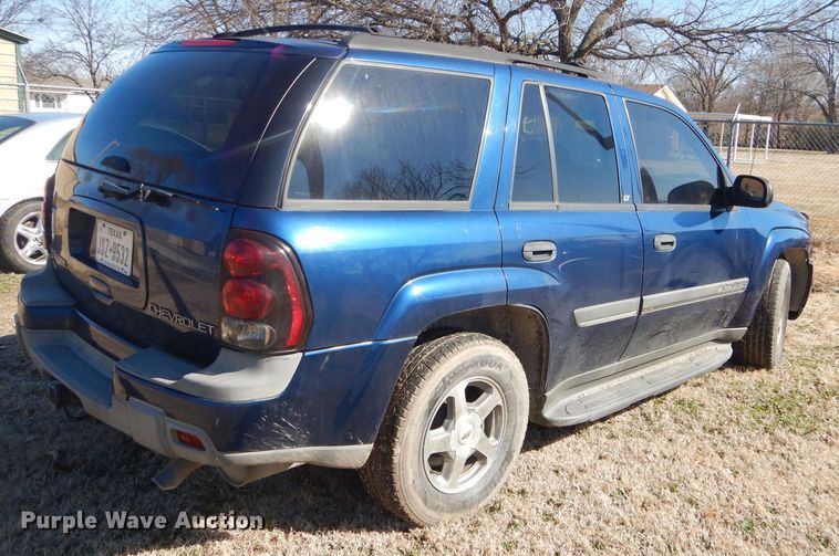 image for item GG9620 2002 Chevrolet TrailBlazer LT SUV