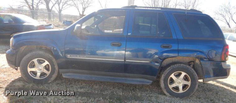 image for item GG9620 2002 Chevrolet TrailBlazer LT SUV