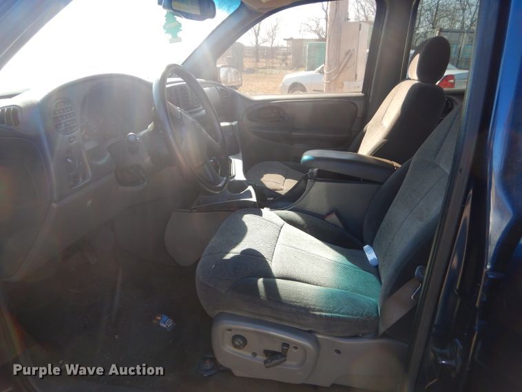 image for item GG9620 2002 Chevrolet TrailBlazer LT SUV