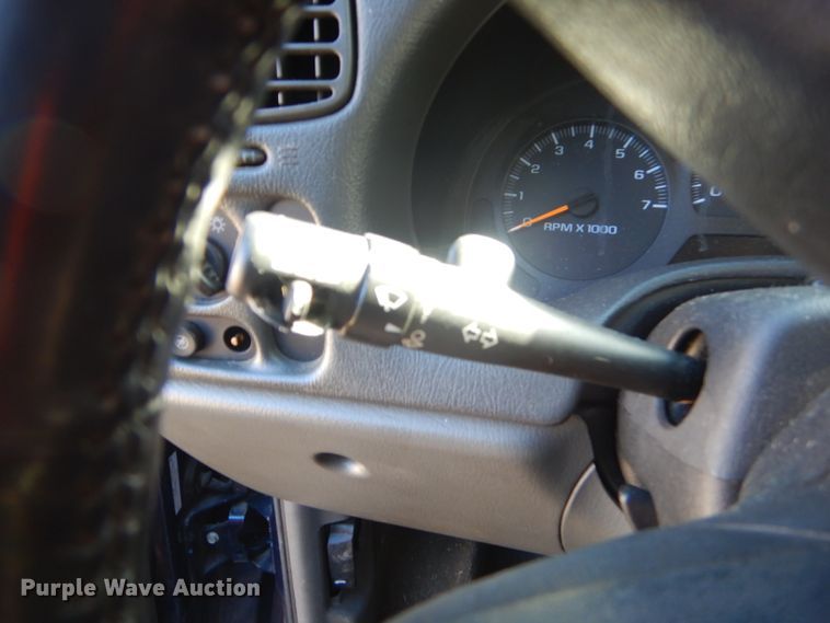 image for item GG9620 2002 Chevrolet TrailBlazer LT SUV