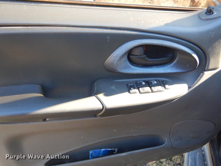 image for item GG9620 2002 Chevrolet TrailBlazer LT SUV