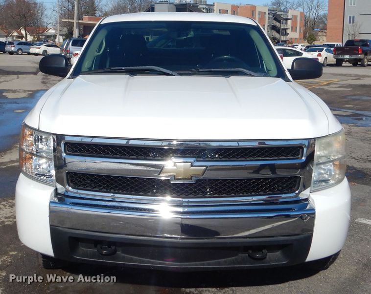 image for item GG9625 2008 Chevrolet Silverado 1500 Ext. Cab pickup truck