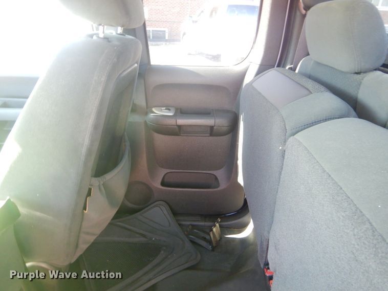 image for item GG9625 2008 Chevrolet Silverado 1500 Ext. Cab pickup truck